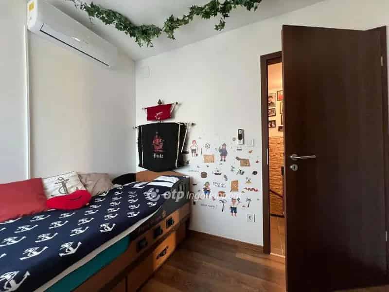 Budapest XX Kerület Sorhazi 85nm 3 Hálószoba Kerttel