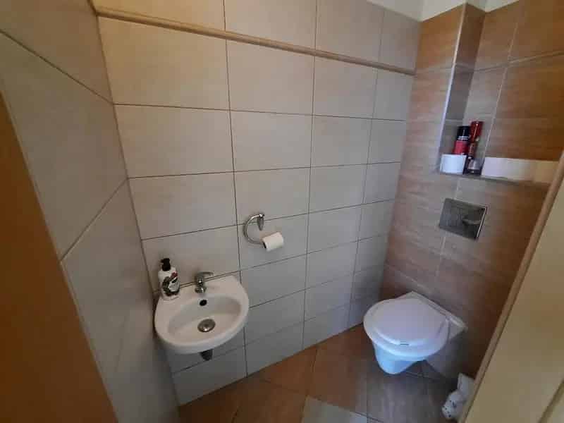 129m2-es 3 szobás ikerház Pestújhelyen eladó