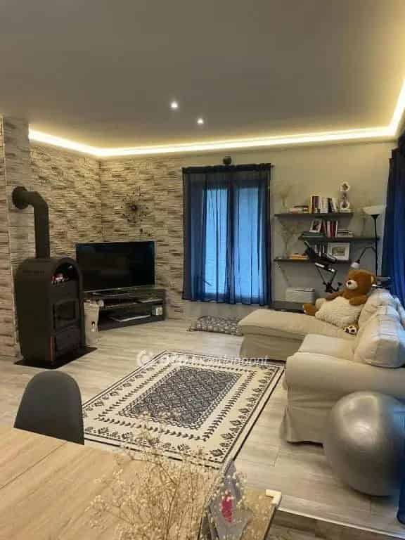 Modern Ikerház Felső Gödön 3 1 2 Szoba Kerttel