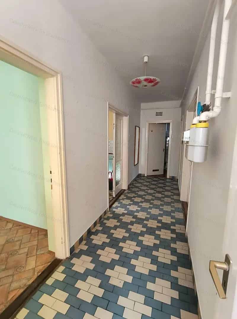 Törökszentmiklósi családi ház eladó - 2 1 szoba - felújított fürdő