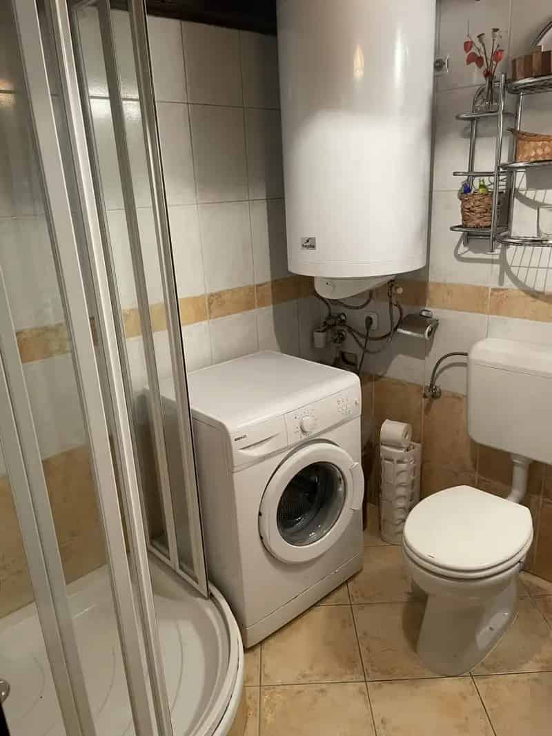 Nádtetős családi ház Gyenesdiás strand közelében