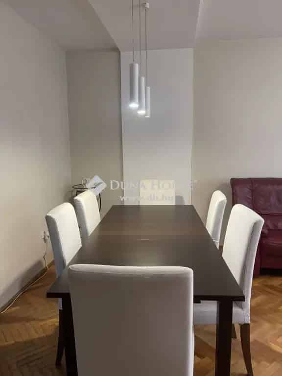 140m2-es 4 szobás családi ház Kaposváron eladó