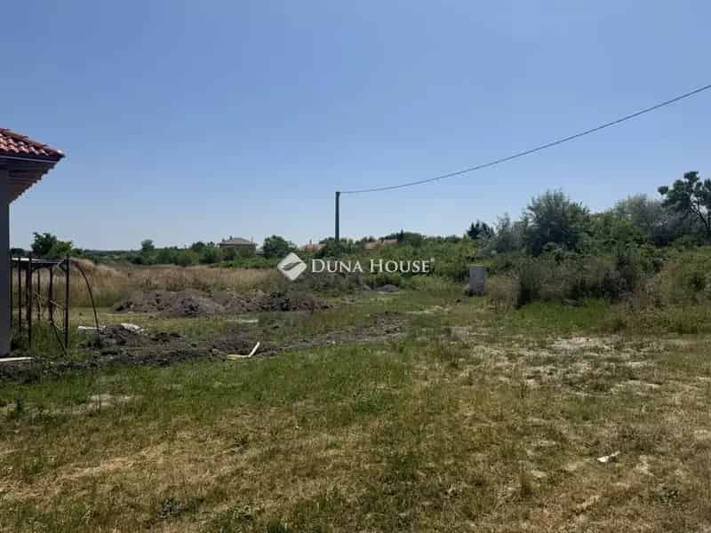 Úrhida építési telek eladó 1078 m²