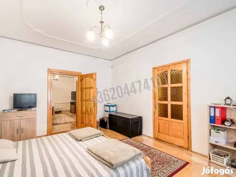 Miskolc Perecesi családi ház eladó - 3 hálószoba, nagy telek