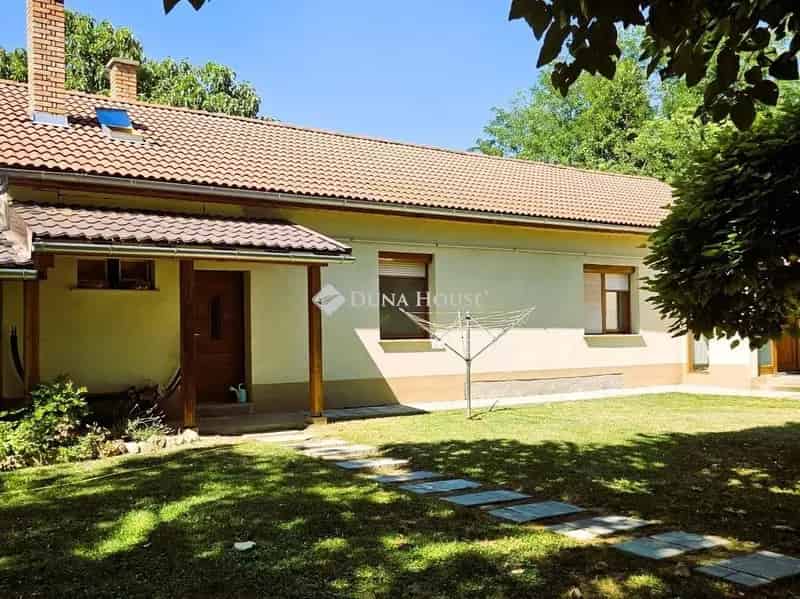 Villányi Borvidék Családi Ház Eladó - 3 Szoba - Felújított