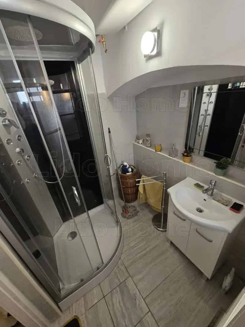 Balatonlellei Nyaraló Eladó Felújított Melléképülettel