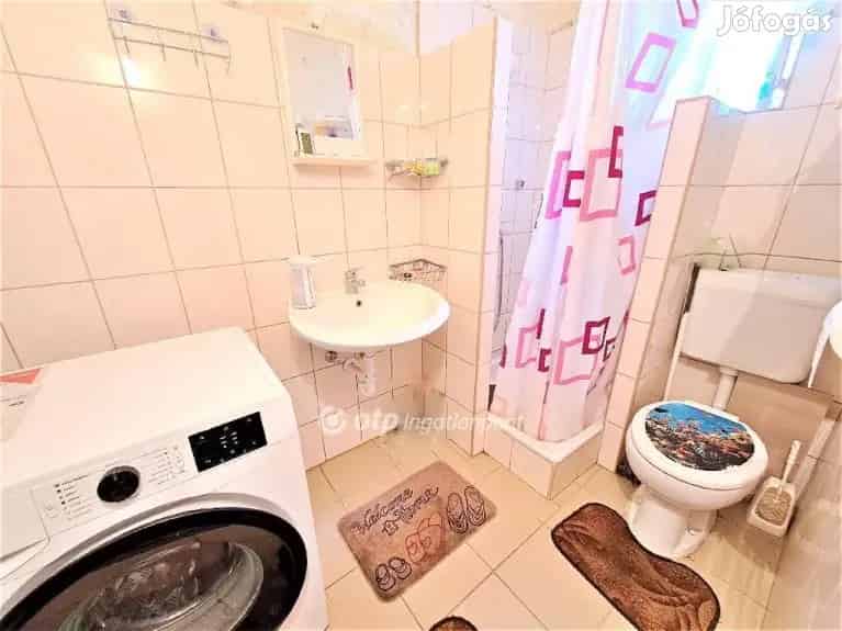 Kecskemét Belváros - 127 m2-es Családi Ház Eladó - Többgenerációs Lakhatás