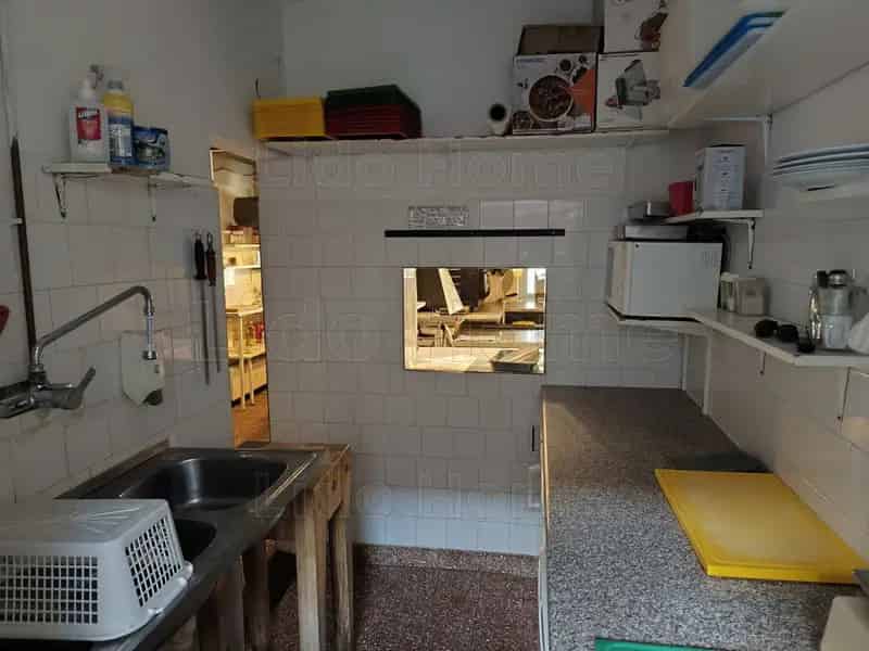 Balatonkenesei Étterem Eladó Teljes Felszereléssel