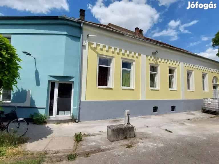 Makó Byd-közeli 6 Lakásos Társasház Eladó