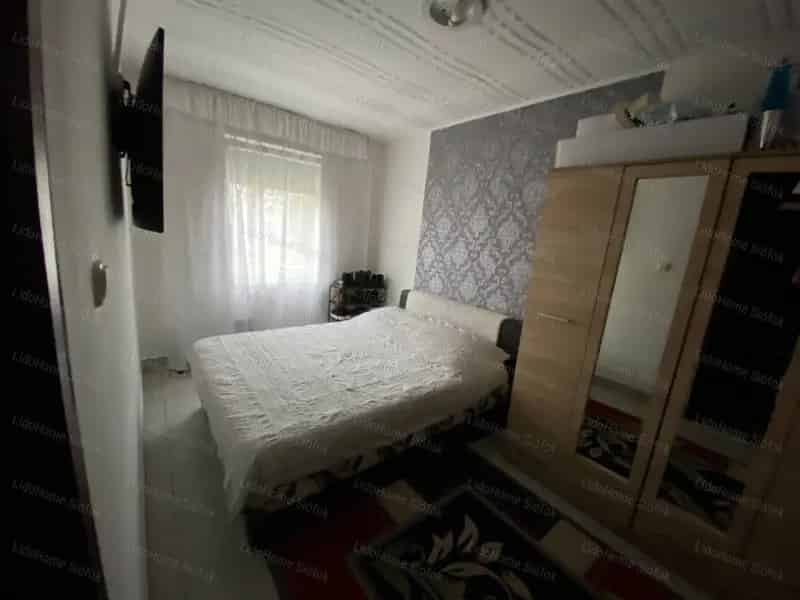 Felújított tégla ház Enyingen - 3 hálószoba, nagy telek