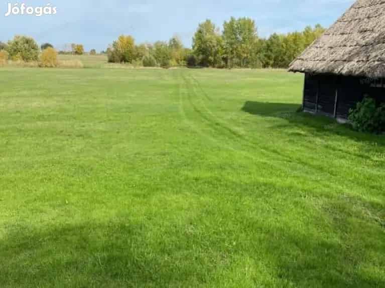 Eladó lovas tanya Kecskemét közelében 16 hektáron