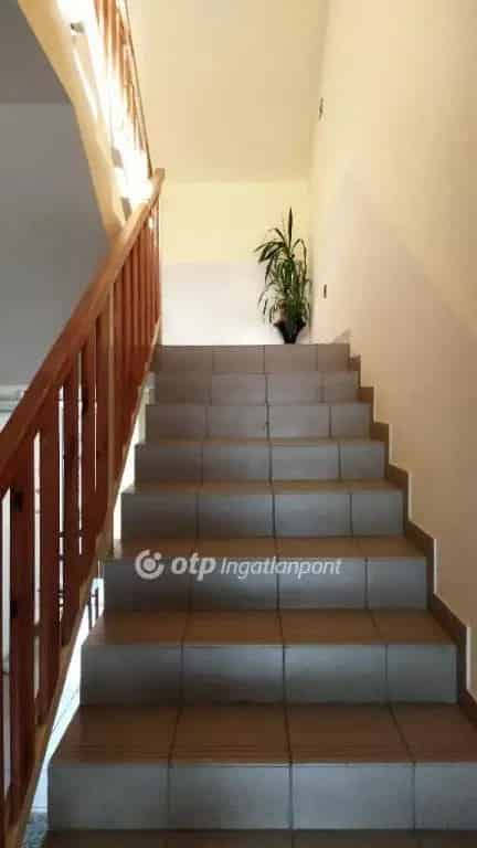 6 szobás ház Szentesen eladó apartmanként vagy családi házként
