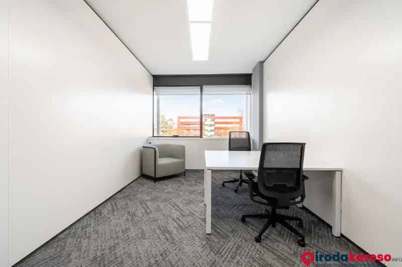Regus Cedrus Offices: Teljesen Felszerelt Irodák és Coworking
