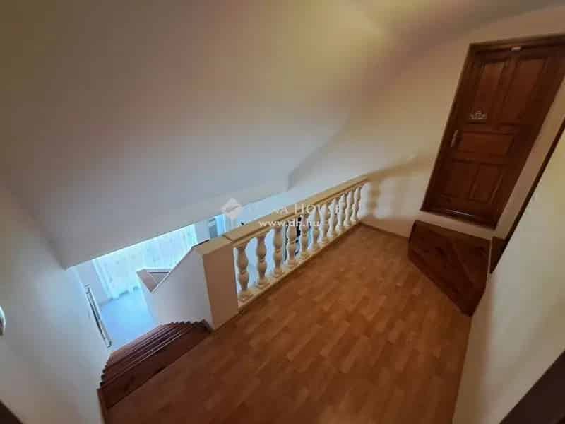 Baján Alvégen eladó családi ház 165nm 560nm telekkel