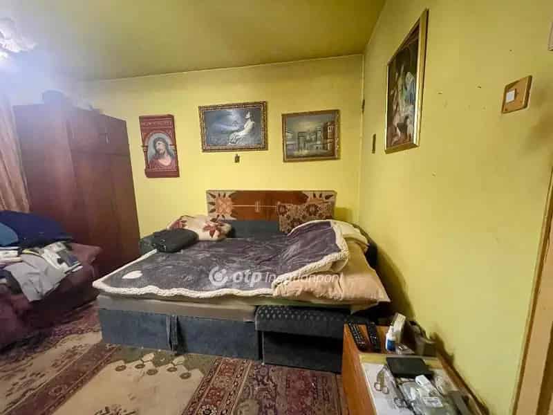 120 nm-es Kertes Ház Debrecen Külterületén 1052 nm-es Telken