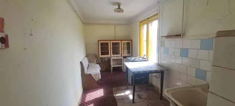 110m2-es családi ház 1500m2-es telken eladó