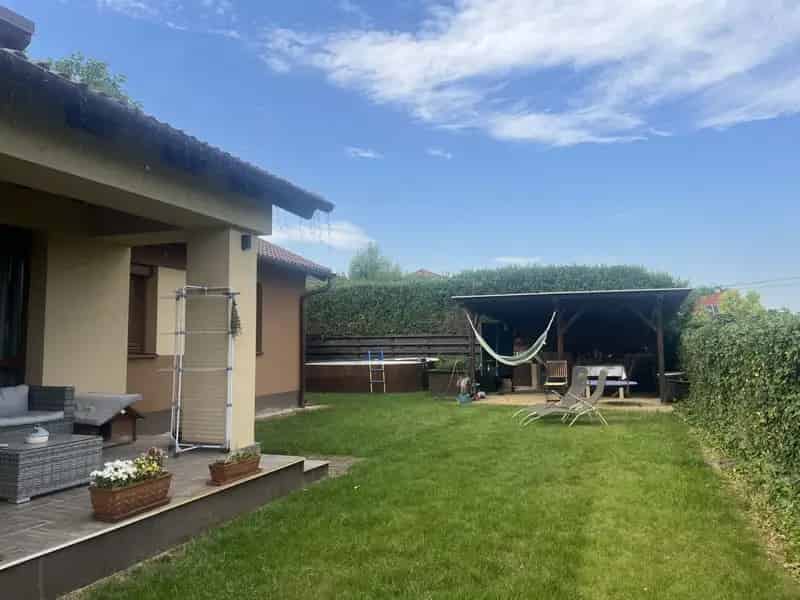 Győr Zámoly 90nm-es családi ház eladó