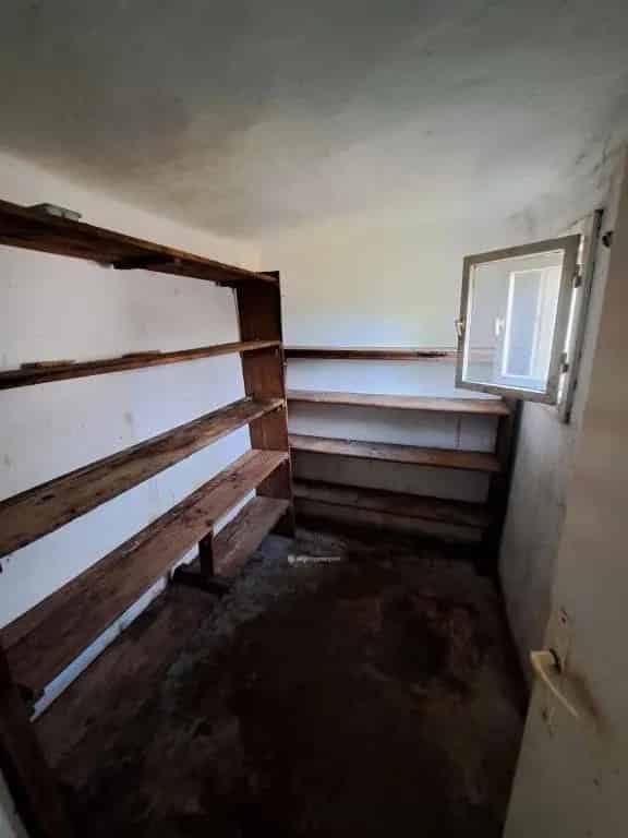 Ipolyszögön eladó kertes ház 3 szobával és melléképületekkel