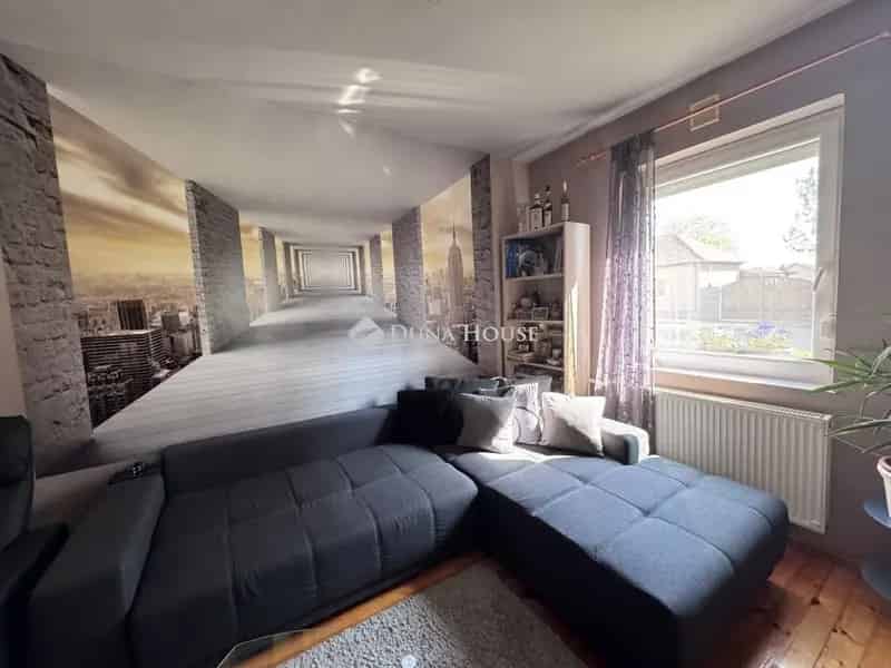 Görcsöny 97m² családi ház 3 hálószobával dupla garázzsal és nagy udvarral