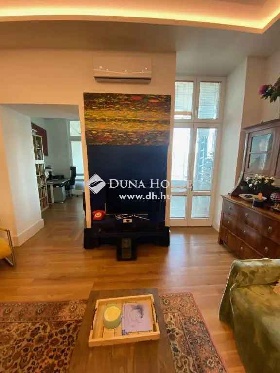 I kerulet Dunai Panoramas 3 szobas lakás elado