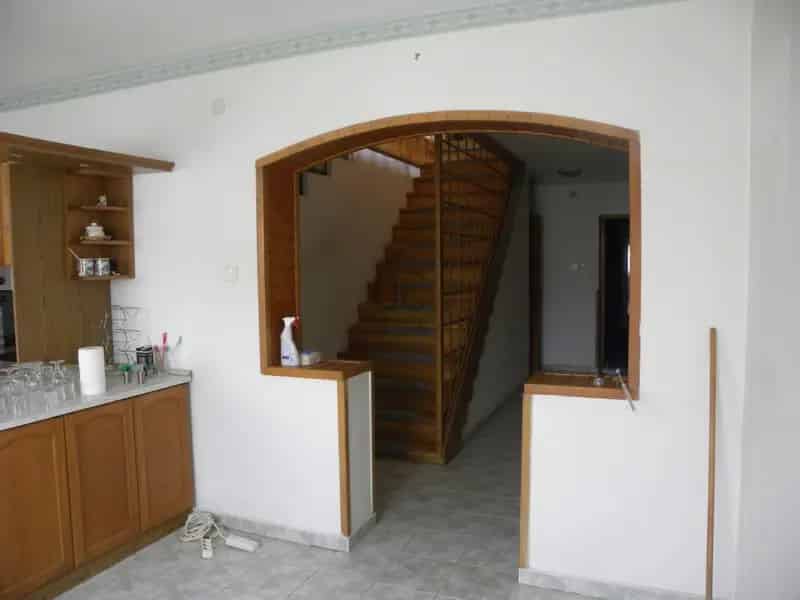 Véméndi családi ház eladó - 3 hálószoba, garázs
