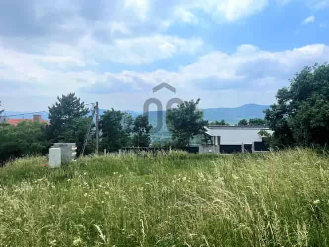 Szentendre panorámás telek eladó 1247 nm