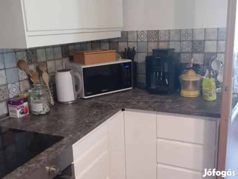 2 Generációs Felújított Tanya 5 Ha Földdel Jászkarajenőn