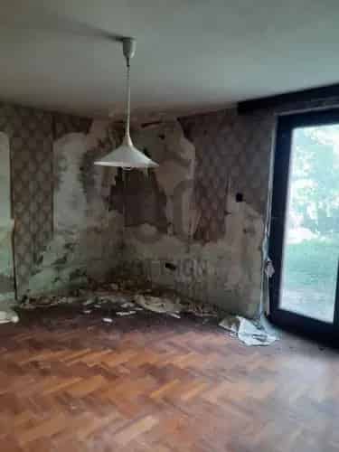 Budapest XII kerület Németvölgy felújítandó családi ház eladó