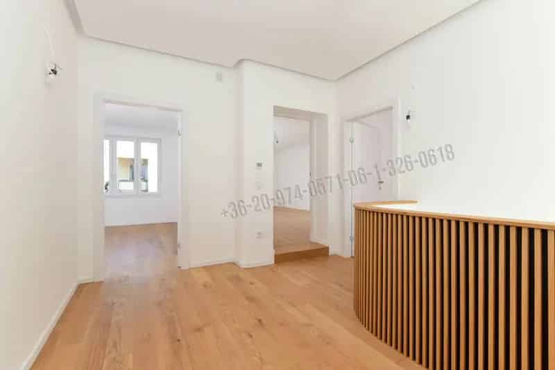 Exkluziv Kétgenerációs Villa Szemlőhegyen