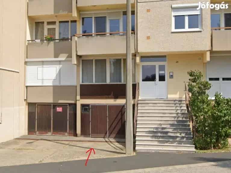 Eladó garázs Zalaegerszeg Kertvárosban