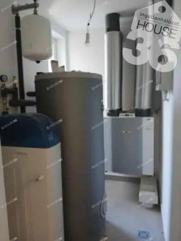 Hollandfalu Ikerház Eladó 118nm 450nm Telekkel