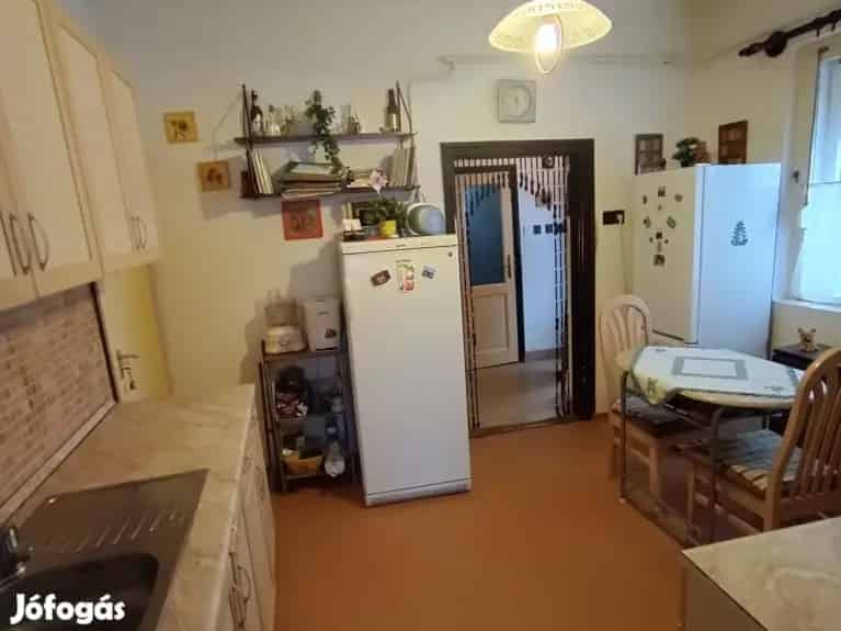 Székesfehérvár 2 szobás ikerház eladó