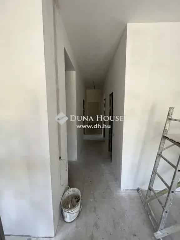 Új építésű családi ház Diósdon - 743 m2 telek - Modern, energiatakarékos
