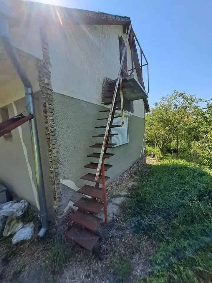 Telek eladó Cserkútban ház építésre vagy hétvégi háznak