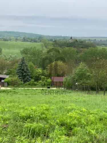 Etyeki telek eladó tóparti panorámával