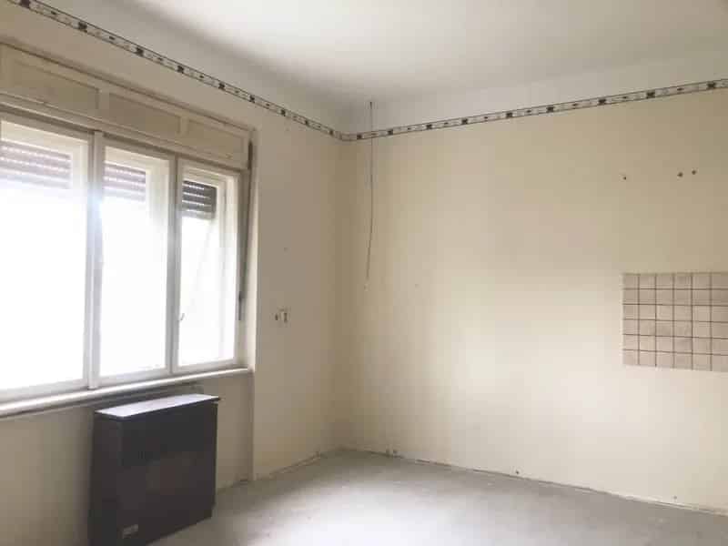 Kamuti családi ház eladó 70m2 2300m2 telekkel
