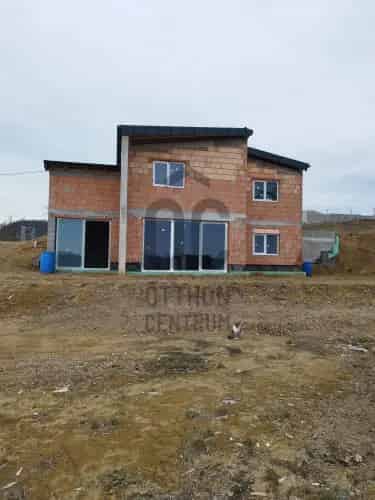 Dorogi családi ház eladó - 3+1 szoba, 3300m2 telek, panoráma
