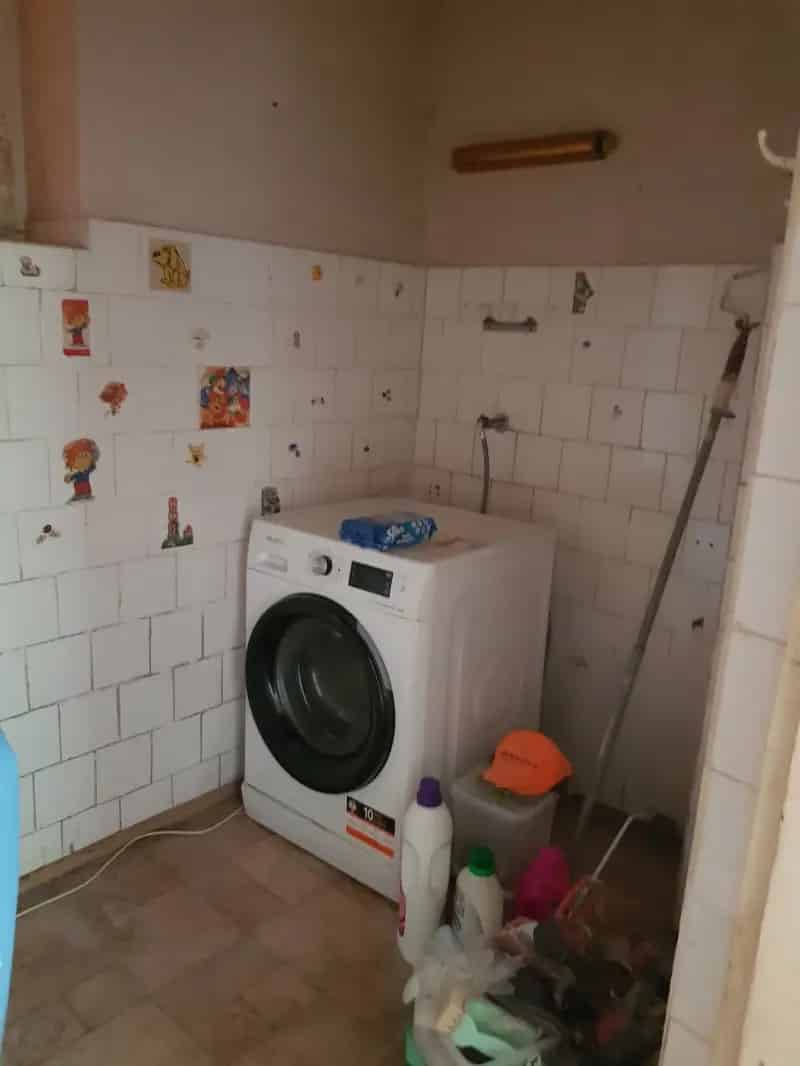Salgotarjan két lakóépület eladó gyönyörű kerttel