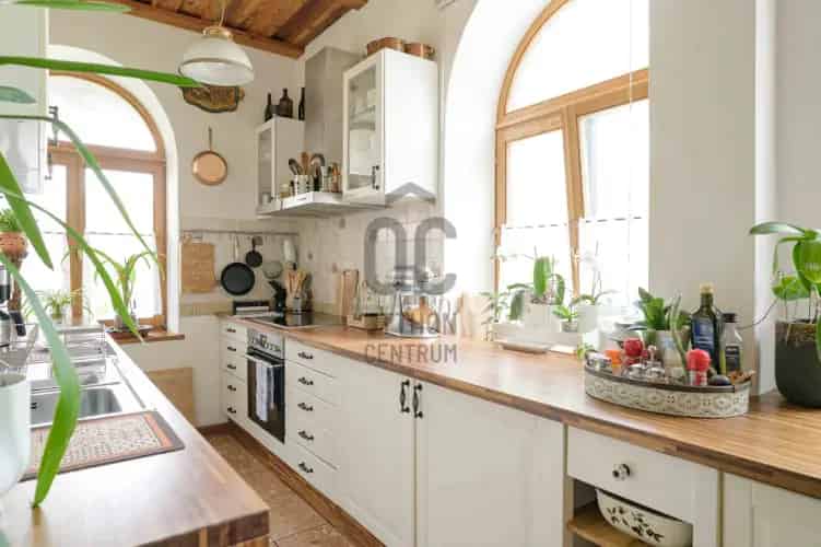 Vasvári családi ház eladó - 6 szoba, 5 fürdő, 1344 m2 telek