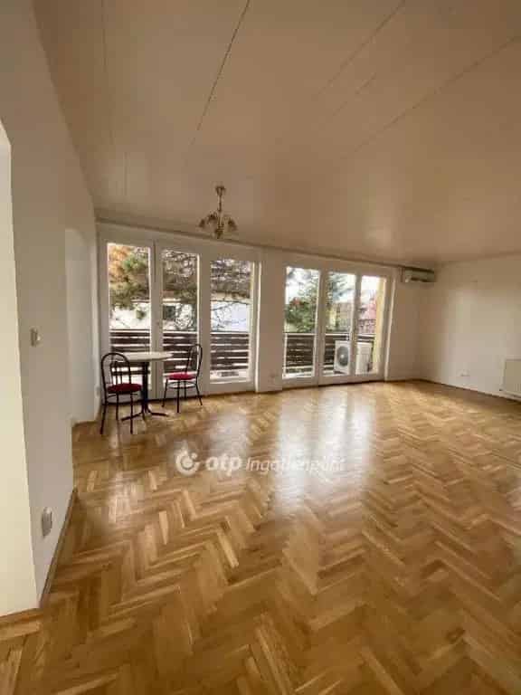 Két Generációs Családi Ház Eladó Budapest XI Kerületben