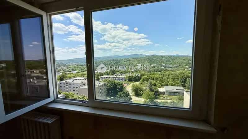 Felujitando 55 nm-es 2 1 fel szoba Miskolc panoramas Bukkanelatassal