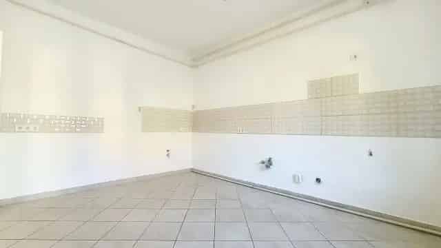 Ház Kiadó , Budapest, Közép-Magyarország