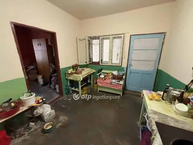 Szikszó 100 nm-es 3 szobás családi ház 1035 nm-es telken