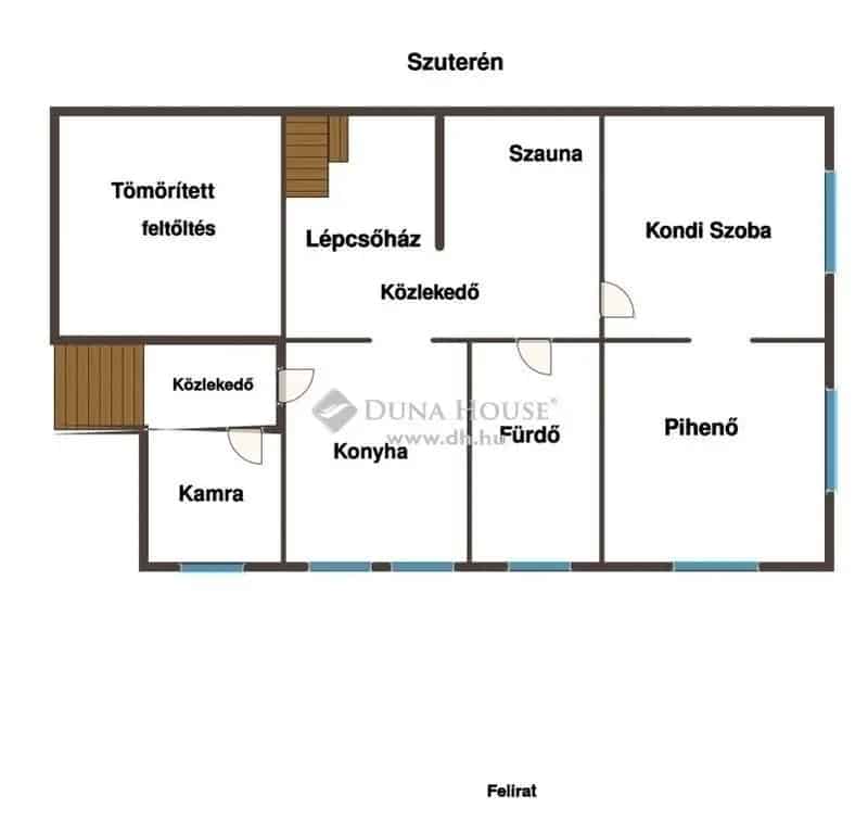 1200 m2-es Telken Levő Modern Családi Ház Szaunával És Irodával