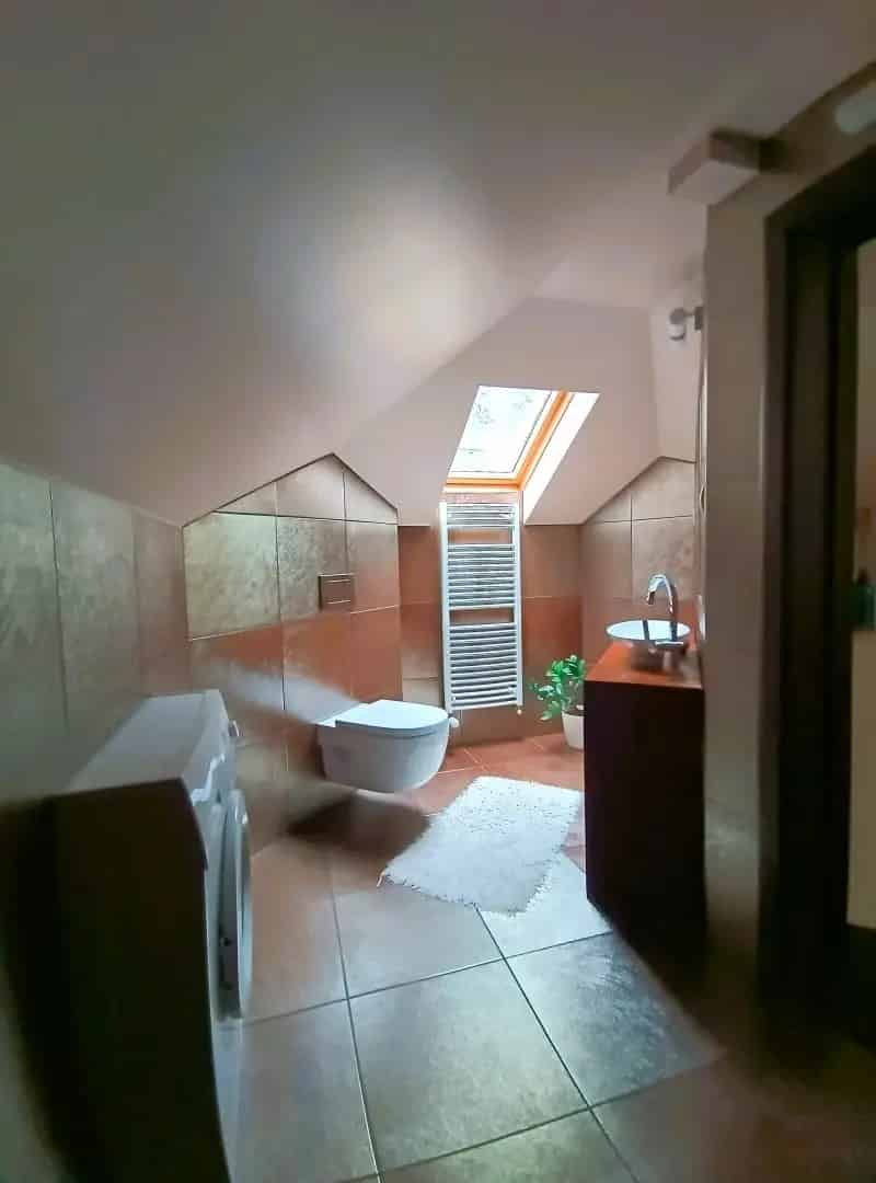 120m2-es családi ház Debrecenben szuterénnel eladó