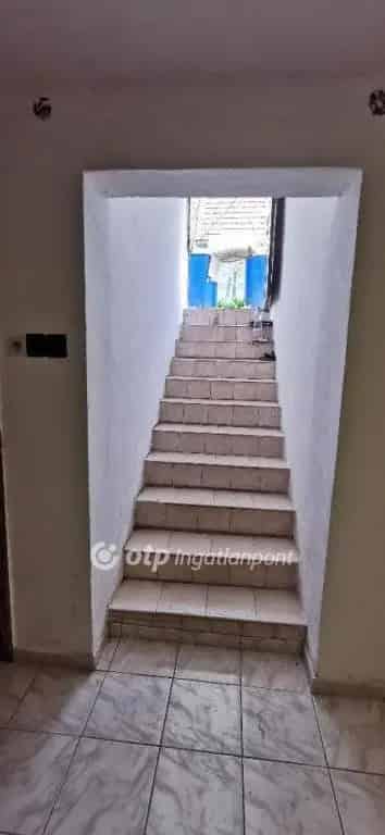 907 m2-es zártkerti telek eladó Győrben ipari park közelében