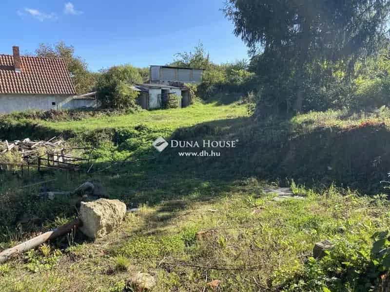 Bogád Központ 1258 m2-es Építési Telek Eladó