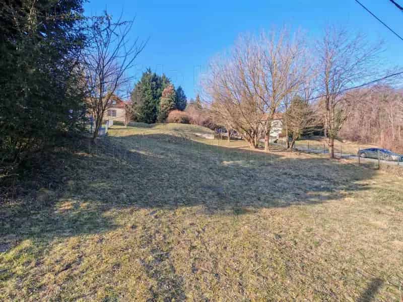 Zalacsányi Építési Telek 862 m² - Csendes Elhelyezkedés