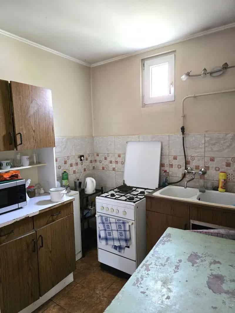 2 szobás téglaház eladó Újteleken állattartási lehetőséggel