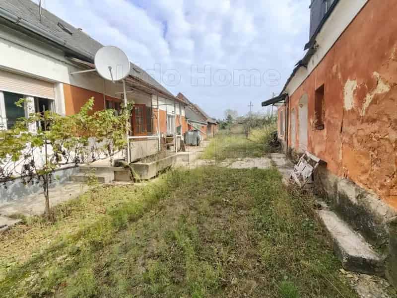 Tótvázsonyi családi ház eladó 100m2 1566m2 telekkel